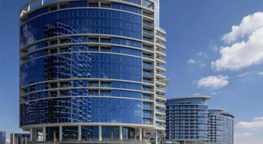 Hilton Dubai Creek Hotel & Residences