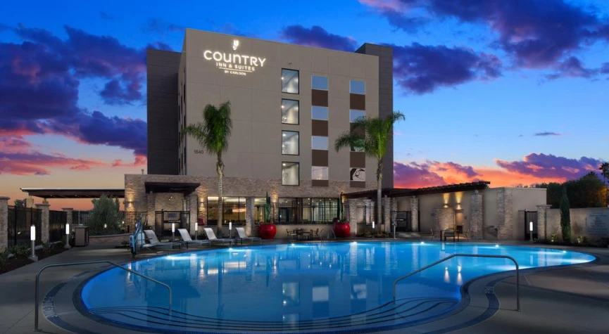 Country Inn & Suites by Radisson, Anaheim, CA