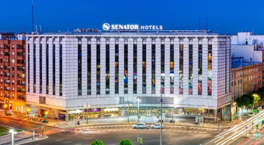 Senator Parque Central Hotel