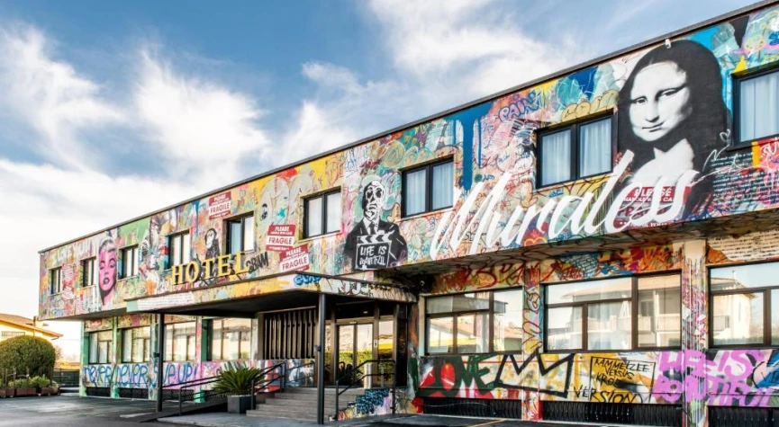 Muraless Art Hotel, WorldHotels Crafted