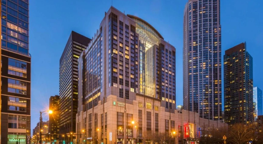 Embassy Suites by Hilton Chicago Downtown Magnificent Mile