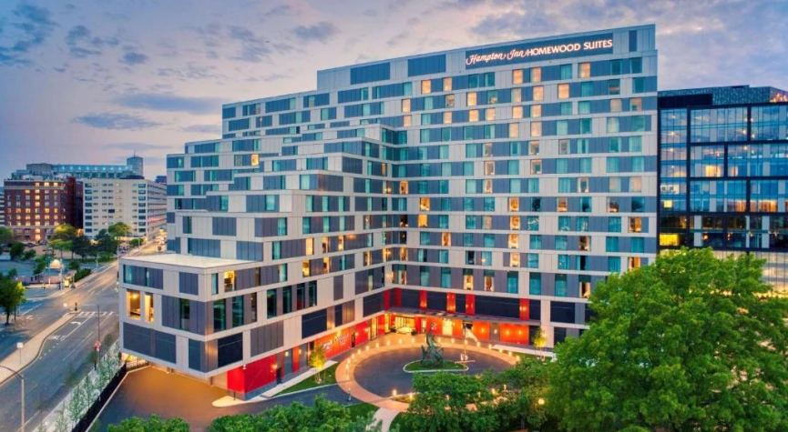 Hampton Inn Boston Seaport District