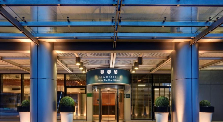 UNA Hotels The One Milano Hotel & Residence