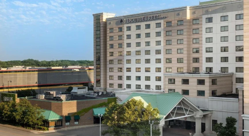 DoubleTree by Hilton Chicago O'Hare Airport-Rosemont
