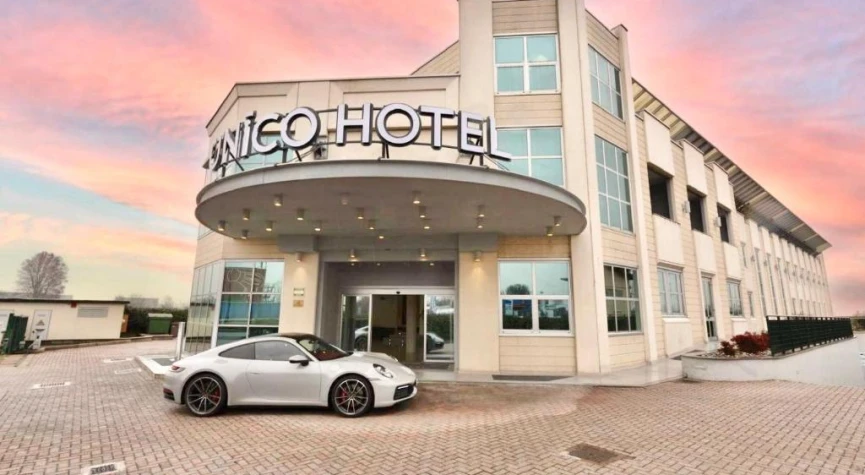 Unico Hotel