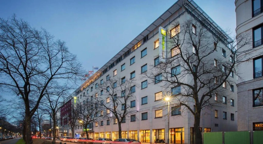 Holiday Inn Express Berlin City Centre