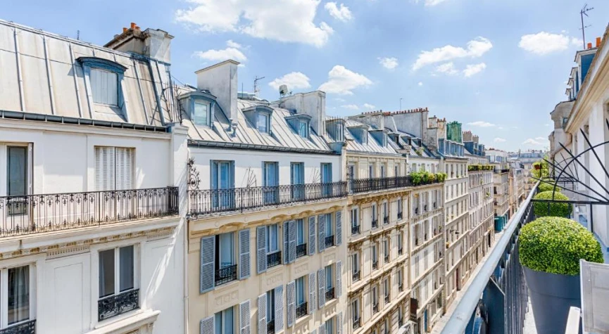 NEW HOTEL REPUBLIQUE