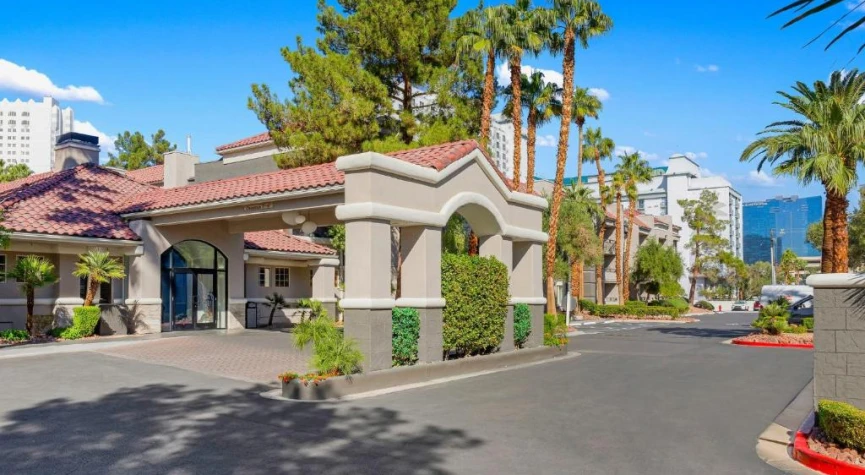 Desert Rose Resort