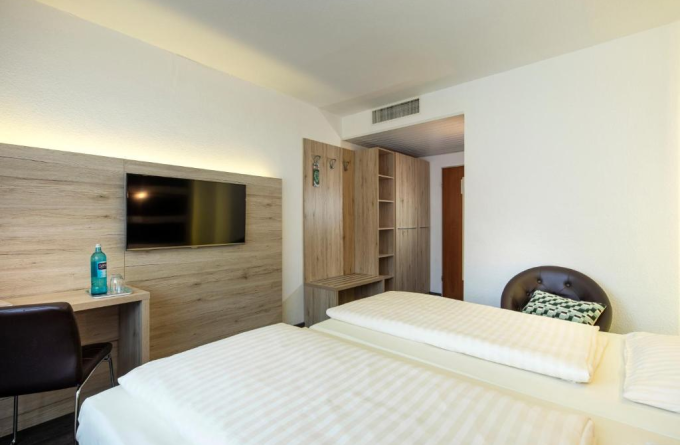 Michel Hotel Hodenhagen Serengeti