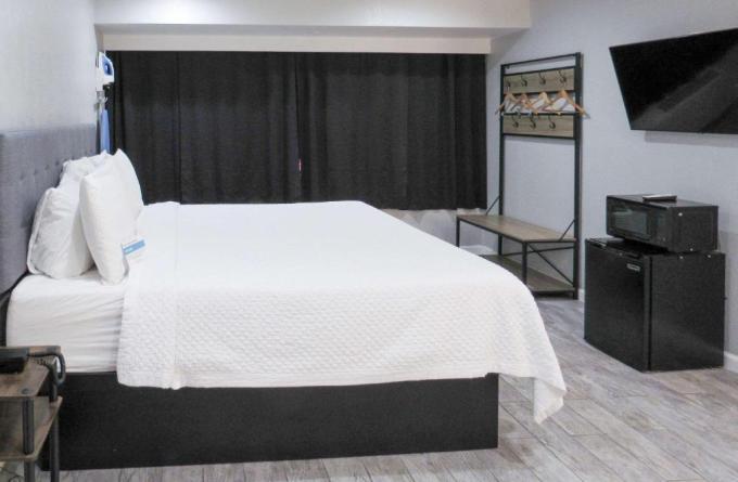 Capri Suites Anaheim