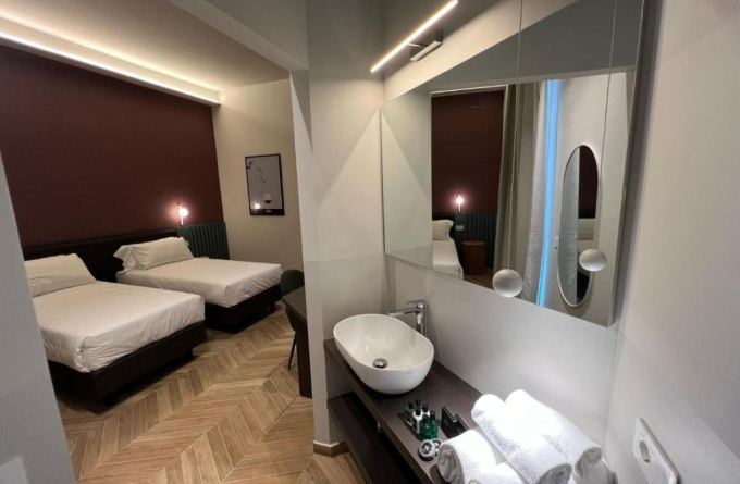 Hotel RossoVino Milano