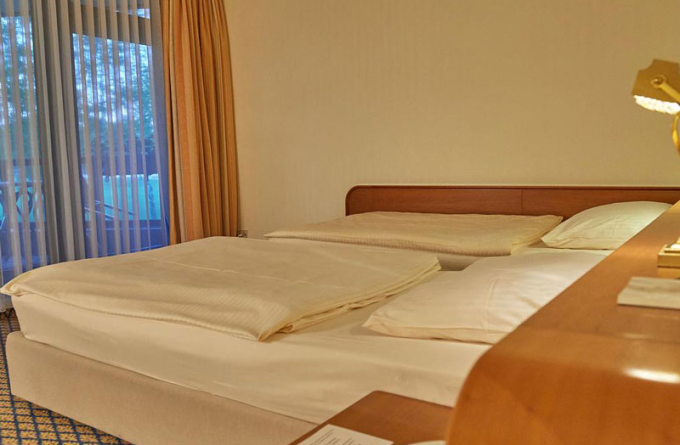 Seehotel am Tankumsee