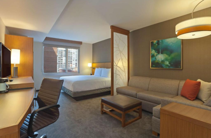 Hyatt Place Chicago River North