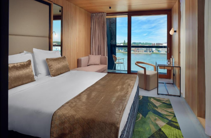 Hotel Jakarta Amsterdam