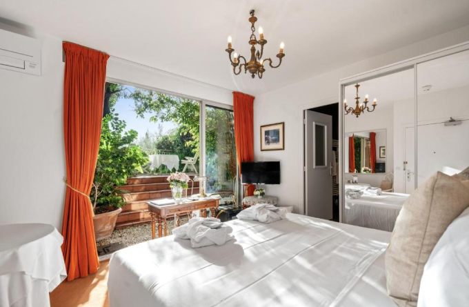 Hotel Le Roquebrune