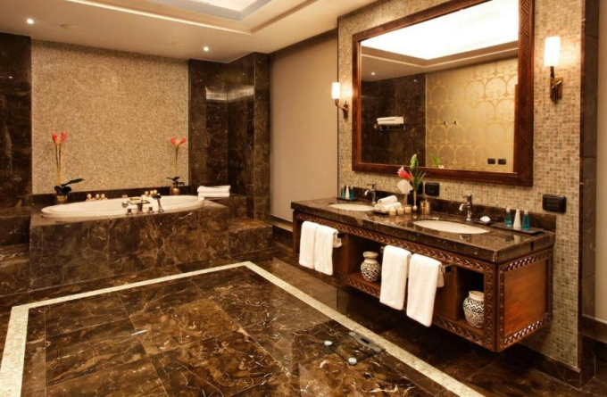 Mövenpick Ambassador Hotel Accra