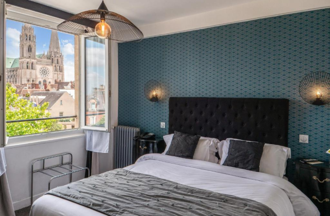 Le Boeuf Couronné - Hôtel & Restaurant Chartres- Logis Hotels