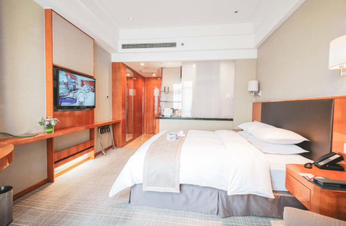 Ramada Plaza Shanghai Pudong Airport