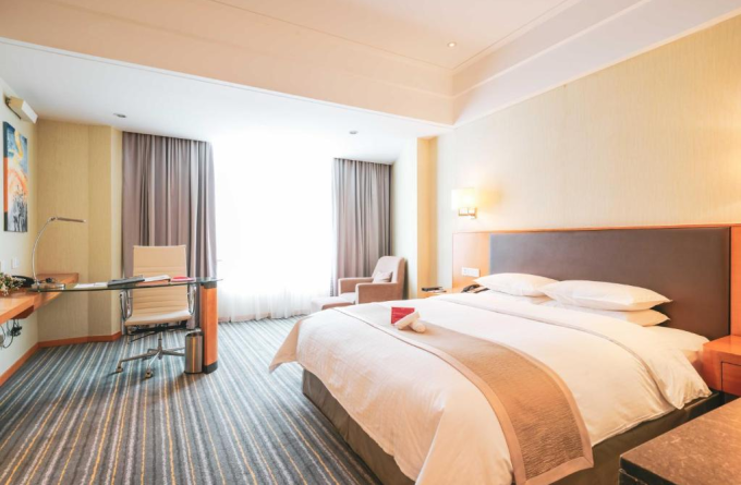 Ramada Plaza Shanghai Pudong Airport