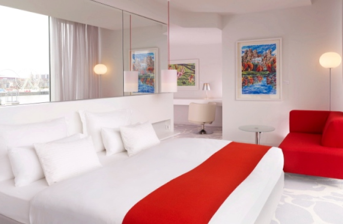 art'otel cologne, Powered by Radisson Hotels