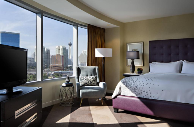 Renaissance Las Vegas Hotel