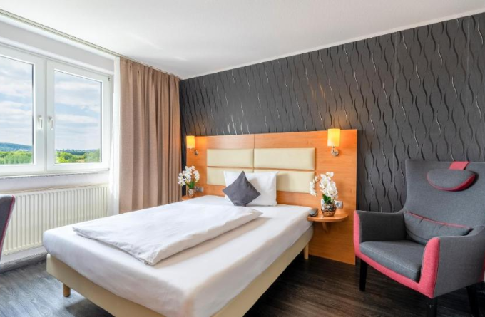 PLAZA INN Stuttgart Airport Messe