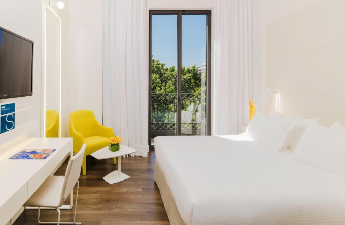 H10 Urquinaona Plaza