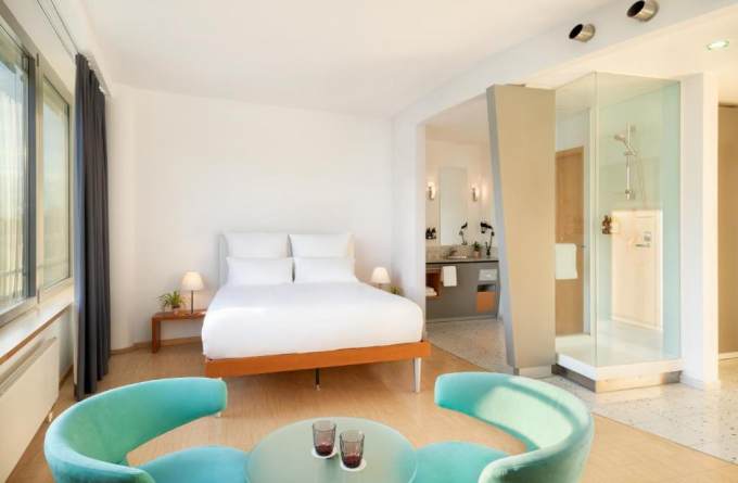 FOUR Munich Neue Messe