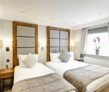 Gem Langham Court Hotel