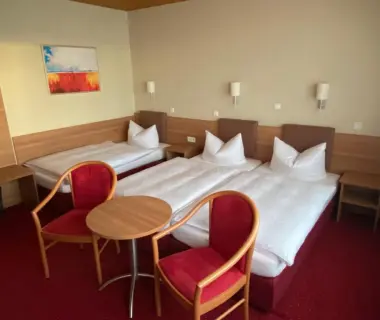 Nurnberger Trichter Family-Business Hotel Garni