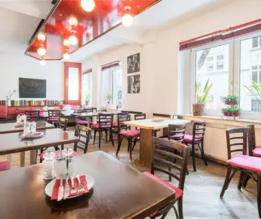 Stadt-gut-Hotel Rheinischer Hof