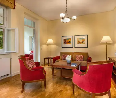 Falkenstein Grand, Autograph Collection