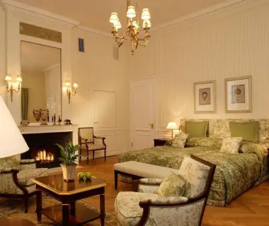 Villa Rothschild, Autograph Collection