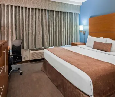 Best Western Plus Philadelphia Convention Center Hotel