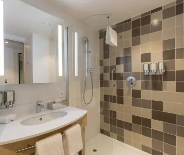 Hampton By Hilton Antwerp Central Station