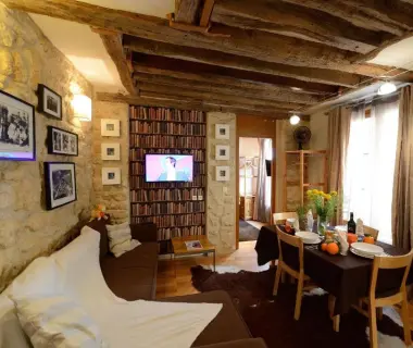 Les Patios du Marais 1