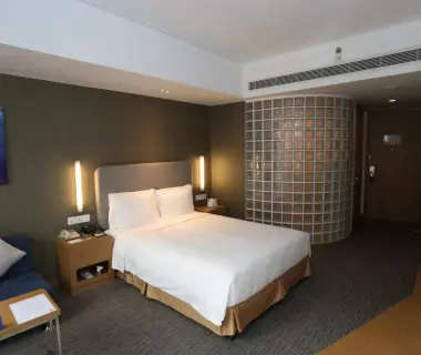 Holiday Inn Express Shanghai Jinsha, an IHG Hotel
