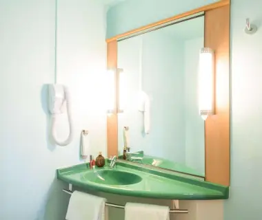 Ibis Orly Chevilly Tram 7