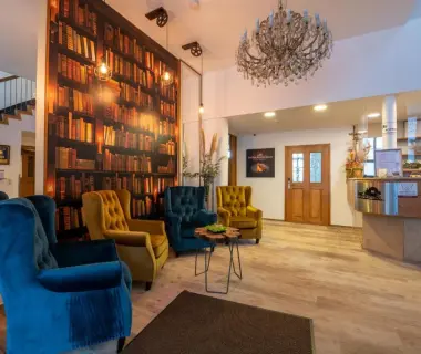 Zur Post Kümmersbruck Hotel & Tiny Houses