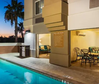 Candlewood Suites Anaheim - Resort Area, an IHG Hotel