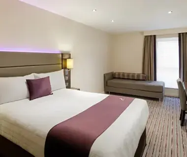 PREMIER INN EDINBURGH (PRINCES STREET)