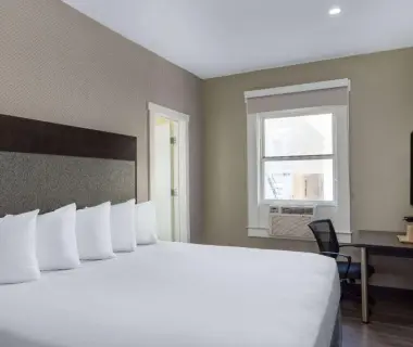 Super 8 by Wyndham San Francisco/Union Square Area