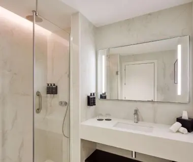 Via Sants Hotel Barcelona, Tapestry Collection By Hilton