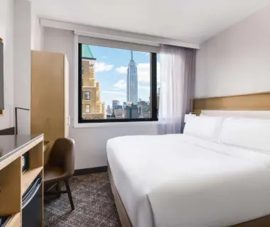 DoubleTree by Hilton New York Times Square South