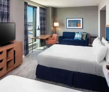 Hampton Inn Boston Seaport District