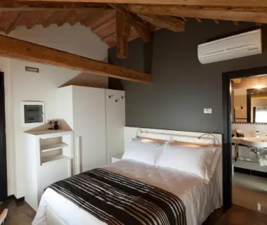 Villa Solaris Hotel & Residence