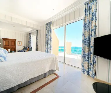 Bull Reina Isabel & SPA