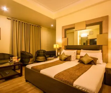 The Suncourt Hotel Yatri