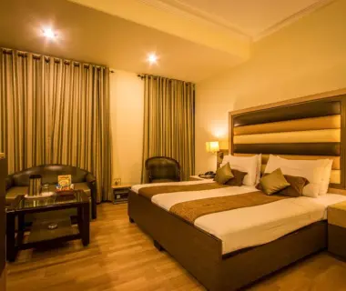 The Suncourt Hotel Yatri