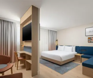 Hampton By Hilton Paris Charles De Gaulle Airport